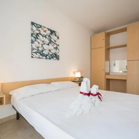 Apartment Gardappartamenti Sorgente Pool