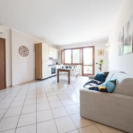 Apartment Gardappartamenti Sorgente Pool