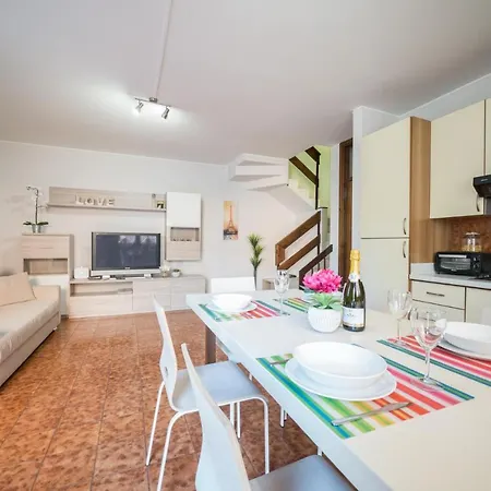 Gardappartamenti Sorgente Pool Apartment