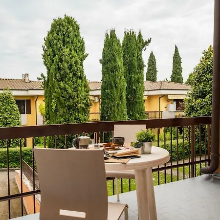 Apartment Gardappartamenti Sorgente Pool *
