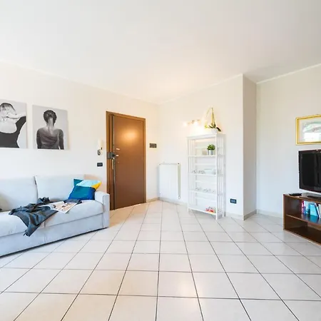 Apartament Gardappartamenti Sorgente Pool